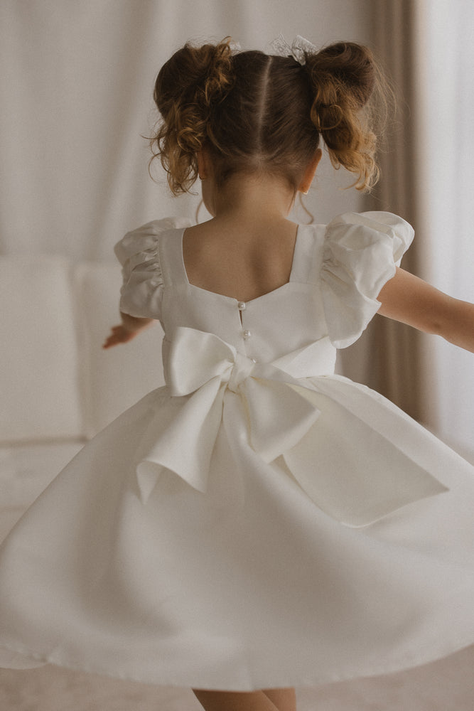 
                  
                    Load image into Gallery viewer, July Pearl Dress
                  
                