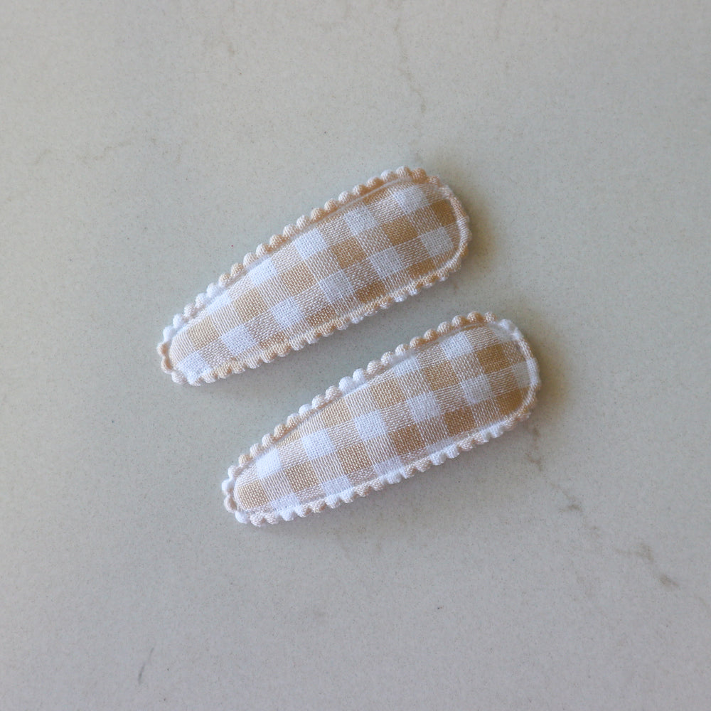 
                  
                    Load image into Gallery viewer, Gingham Hair Clips
                  
                